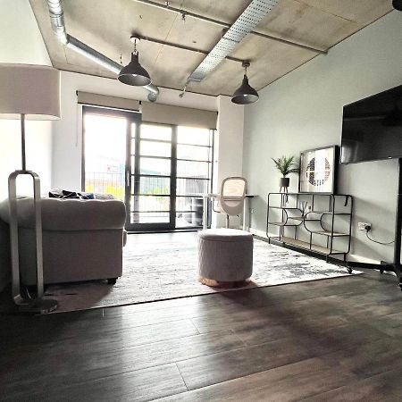 Hotel Apartment Two Bedroom Ferrum Wembley Park 런던 외부 사진