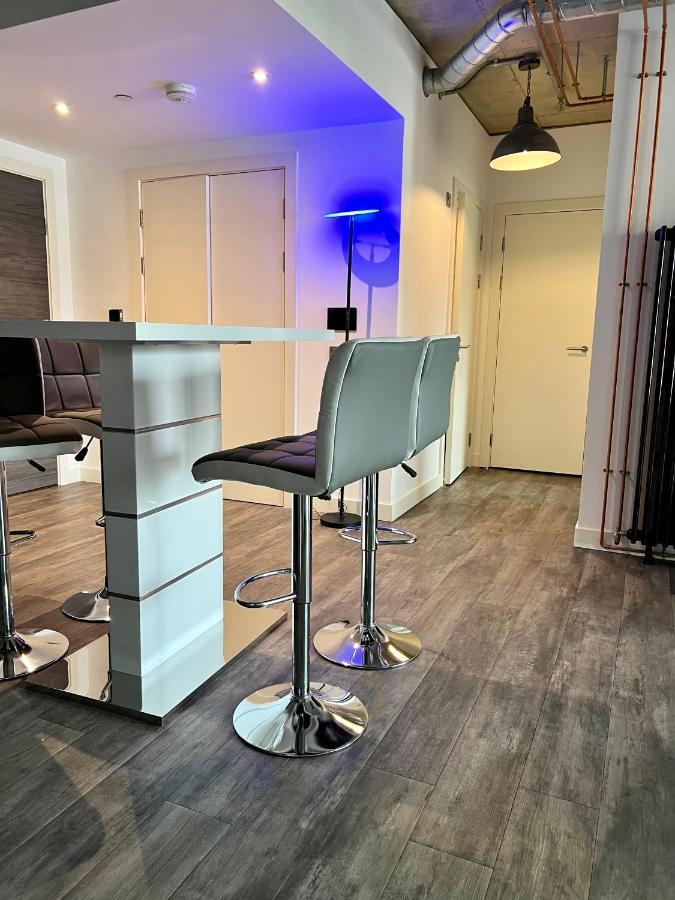 Hotel Apartment Two Bedroom Ferrum Wembley Park 런던 외부 사진