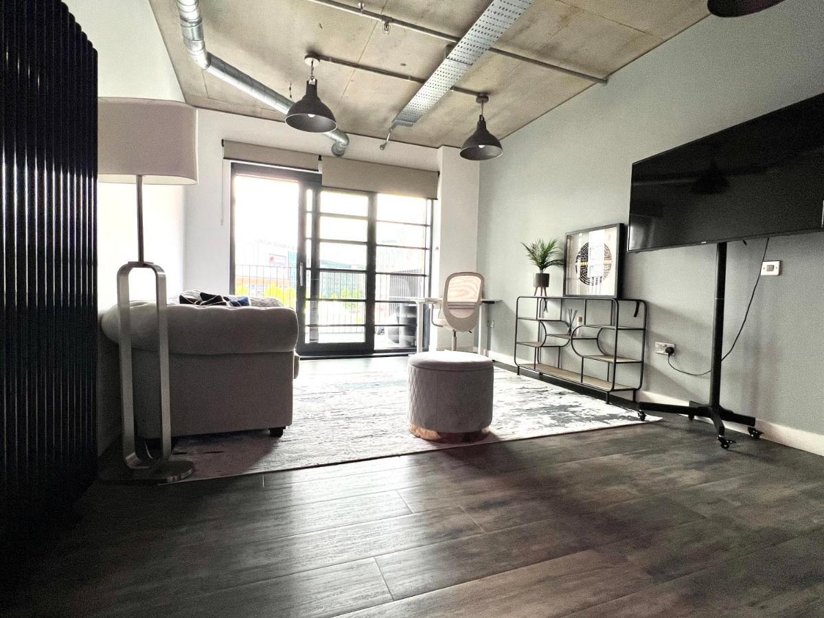 Hotel Apartment Two Bedroom Ferrum Wembley Park 런던 외부 사진