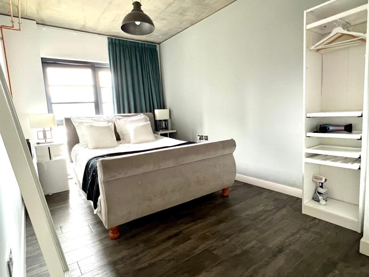 Hotel Apartment Two Bedroom Ferrum Wembley Park 런던 외부 사진