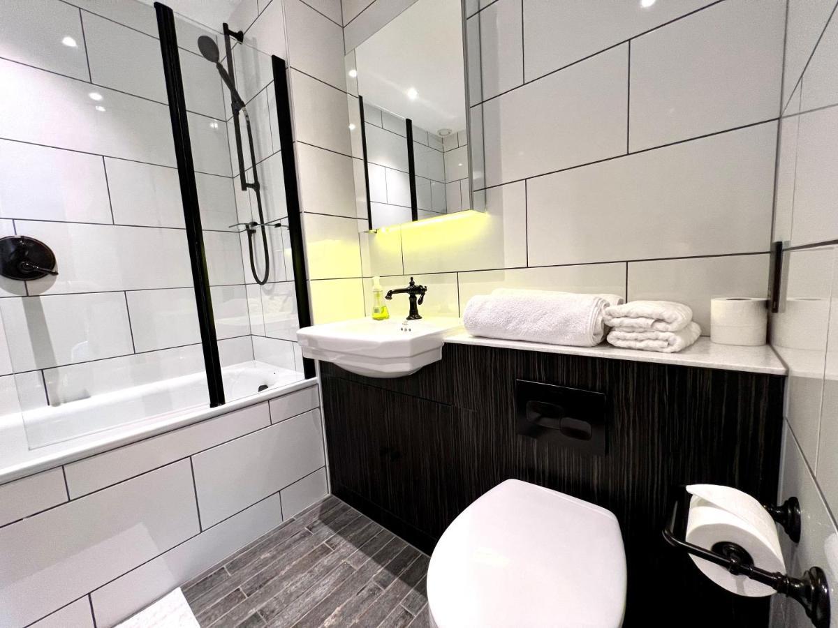Hotel Apartment Two Bedroom Ferrum Wembley Park 런던 외부 사진
